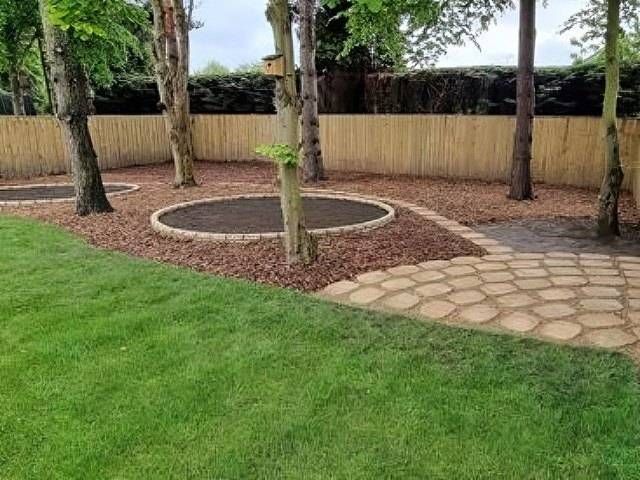 landscapers-12-kireth-ai