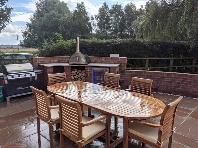 outdoor-kitchen-installers-5-kireth-ai