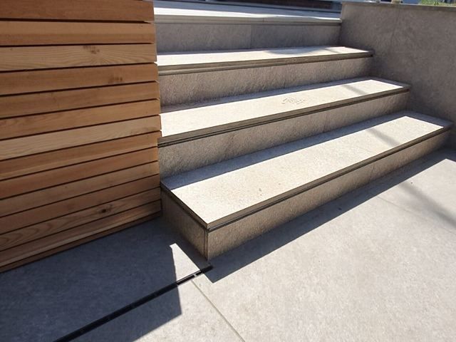 porcelain-patio-installers-9-kireth-ai